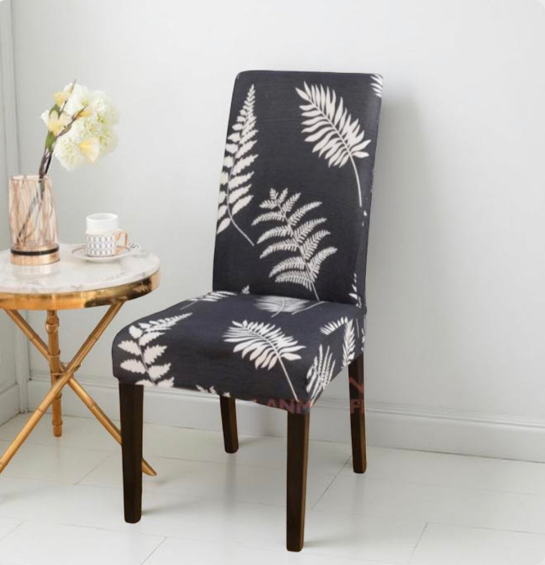 Rastezljive glatke navlake za stolice s uzorkom 6komada samo 20,00€ (GU81)