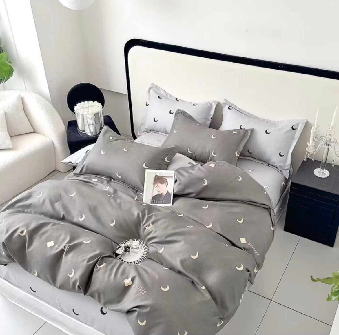 KOMPLET POSTELJINA MAXI- komplet sadrži 1kom  navlaka za poplun 200x220+2jastučnice 60x80+2jastučnice 50x50+ 1plahtu ravnu 220x240